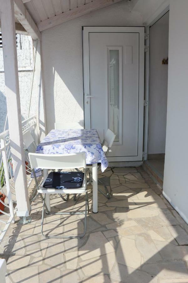 Mimi Apartamento Jadranovo Exterior foto